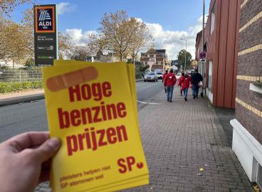 https://venlo.sp.nl/nieuws/2023/11/actie-over-de-grens-voor-lagere-kosten